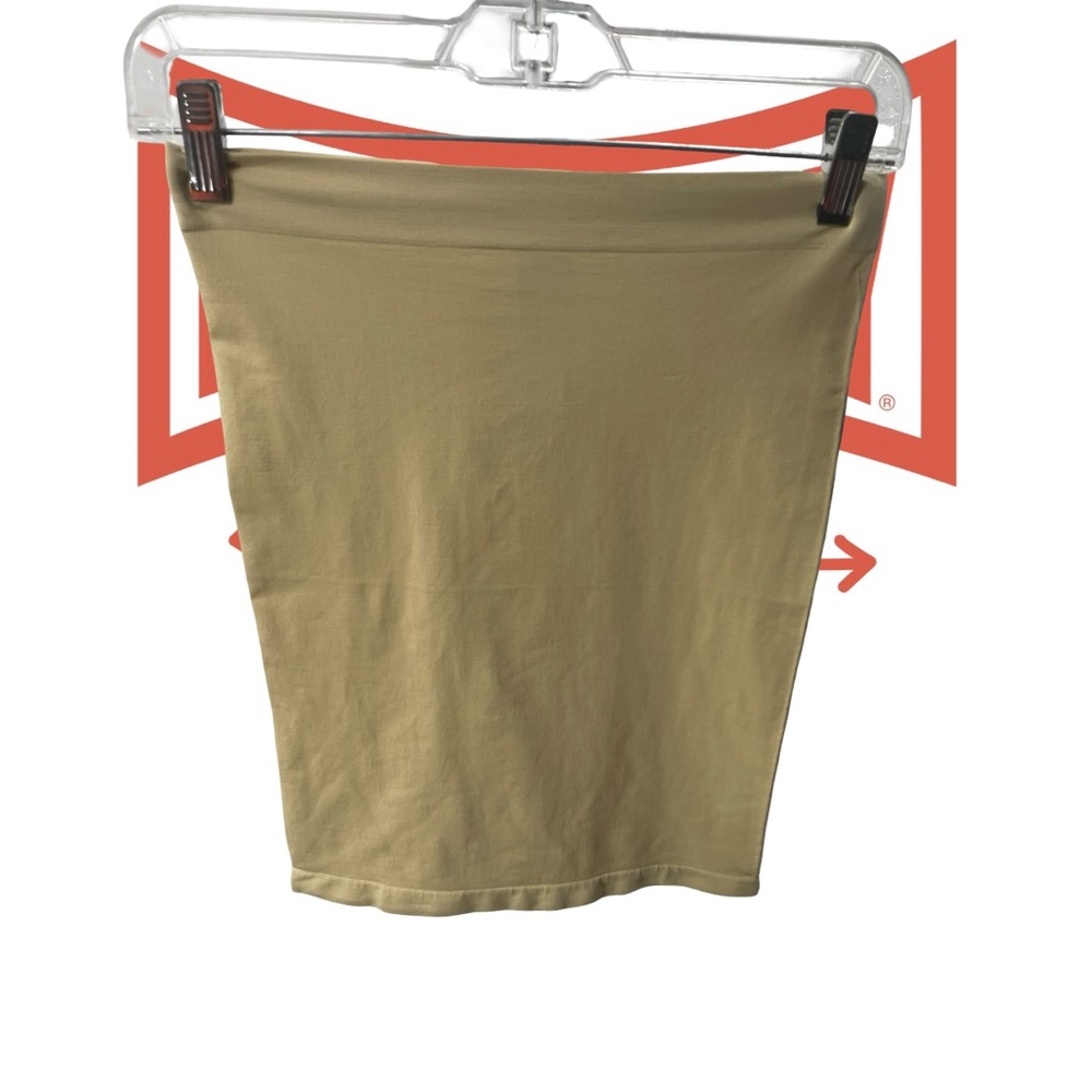 Classic Tan Women's Skirt‎
